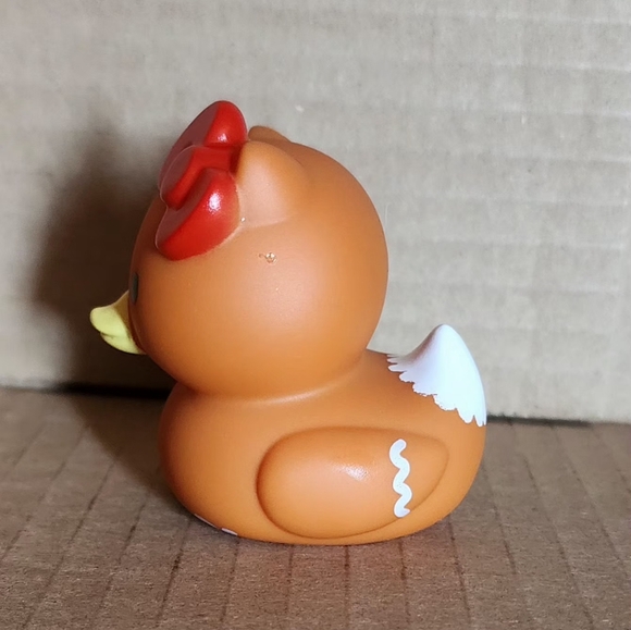 Hello Kitty Gingerbread Rubber Duck - Picture 2 of 4